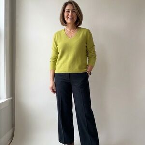 Gerry Weber Chartreuse V-Neck Knit Sweater | Size 12